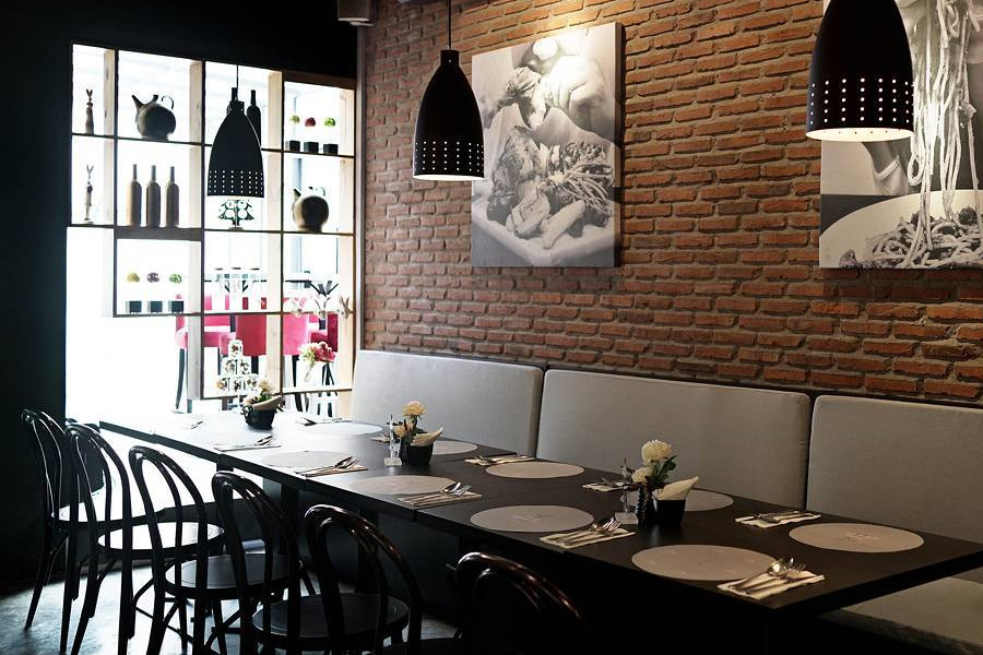 restoran di jakarta untuk malam natal - avec moi