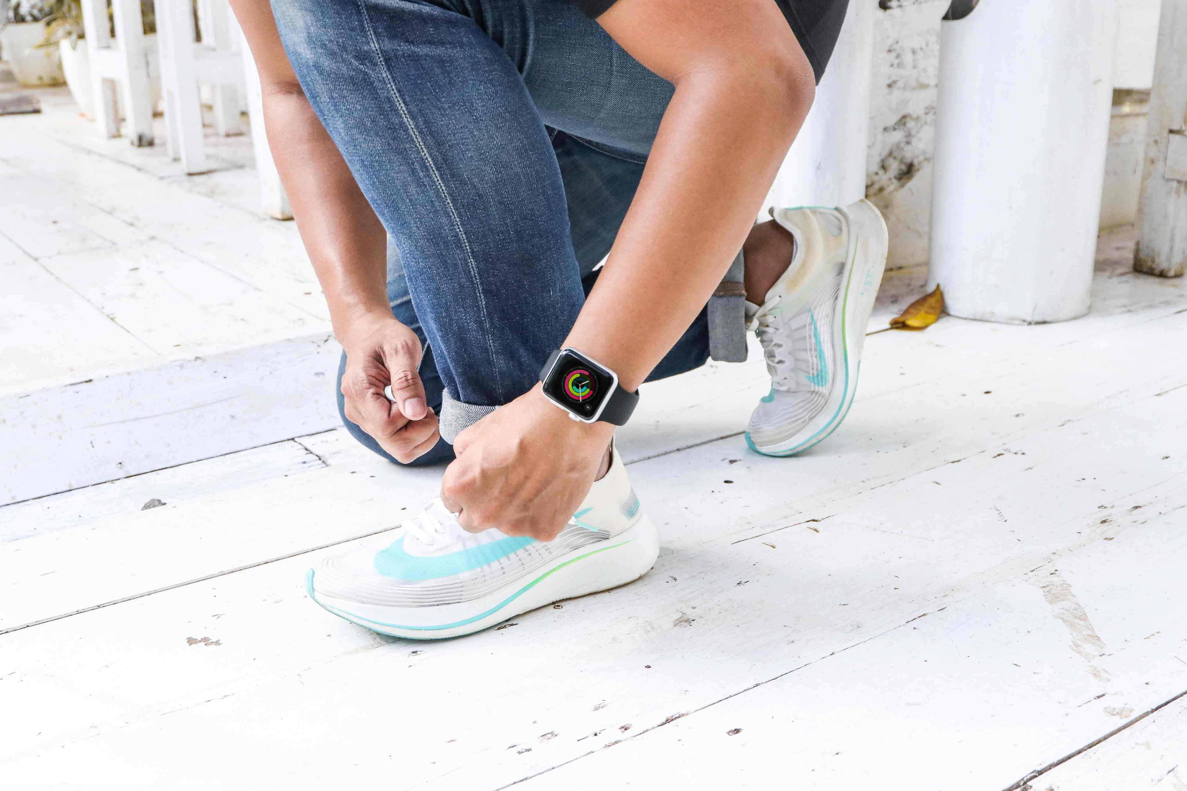 Jam Tangan Apple Watch Series 4