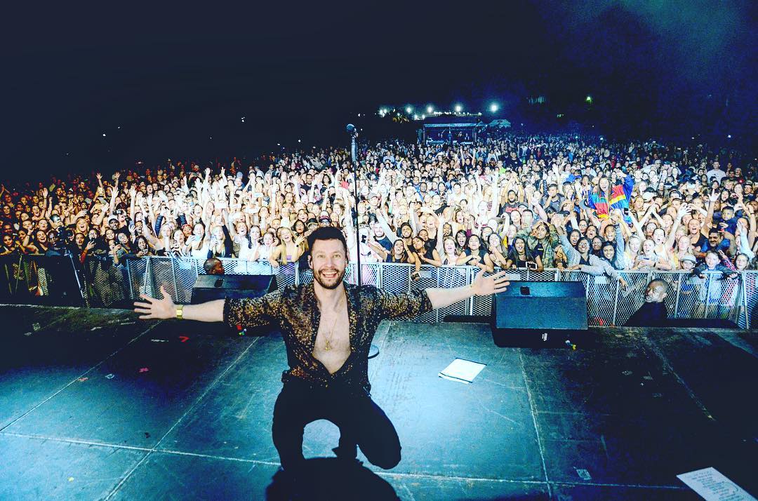 konser musik bulan desember 2018 - calum scott