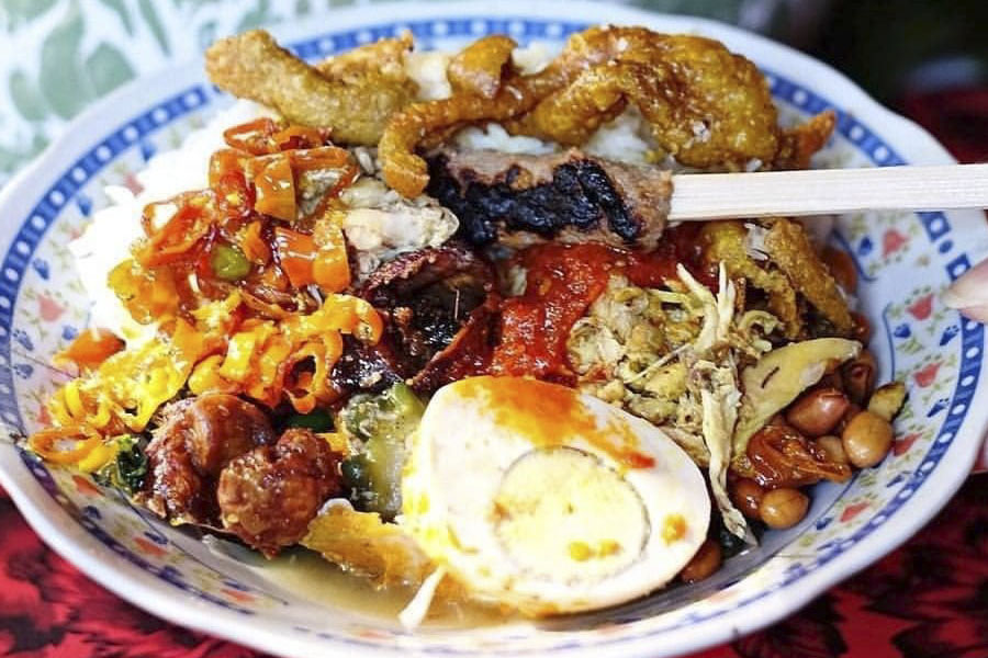 kuliner Nasi Bali Men Weti, Bali