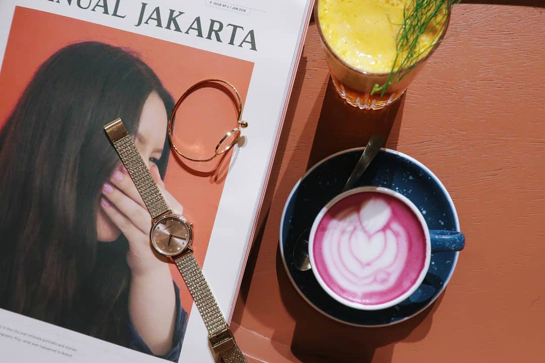 cafe instagramable di Jakarta ottomans